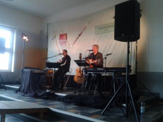 Fabel- und Balladenprogramm mit „Rose und Georgi“ Fabel- und Balladenprogramm mit „Rose und Georgi“