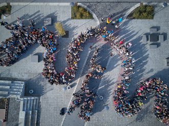 70 Jahre im Zeichen der Schlange