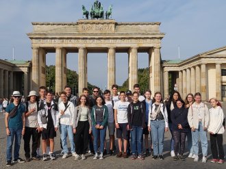 Klassenfahrt Berlin 10a - 2022 Klassenfahrt Berlin 10a - 2022