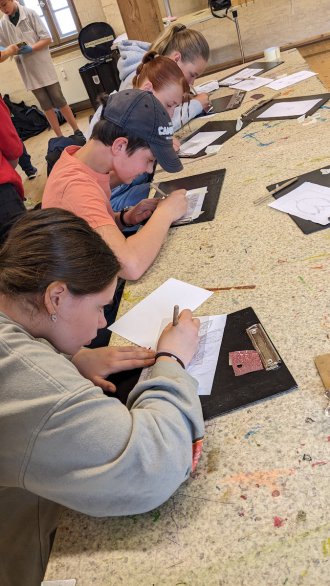 Besuch in der Malschule Besuch in der Malschule