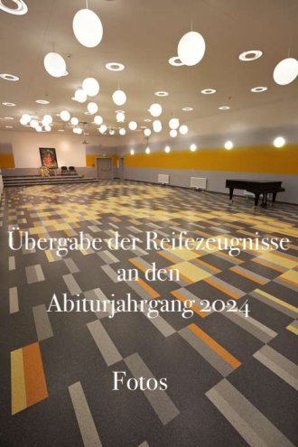 Übergabe der Reifezeugnisse - Abiturball 2024 Übergabe der Reifezeugnisse - Abiturball 2024
