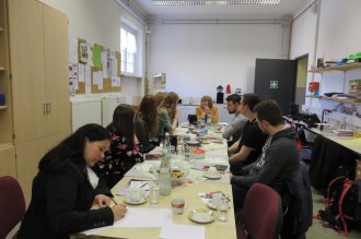 Studien- und Berufsberatung – Kompetent und Vielseitig Studien- und Berufsberatung – Kompetent und Vielseitig